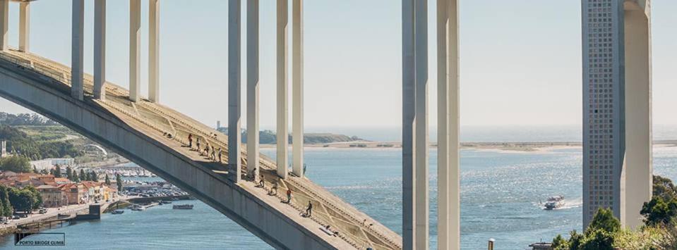 Fisherman'S Wharf Porto Apartment บีลาโนวาเดกายา ภายนอก รูปภาพ