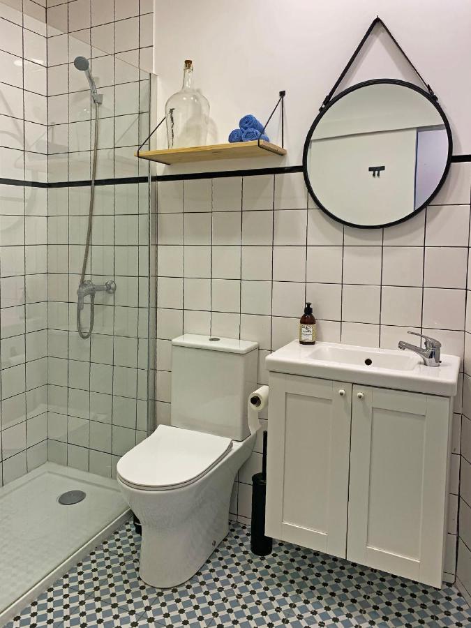 Fisherman'S Wharf Porto Apartment บีลาโนวาเดกายา ภายนอก รูปภาพ